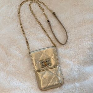 Lilly Pulitzer Gold Quilted Phone Crossbody